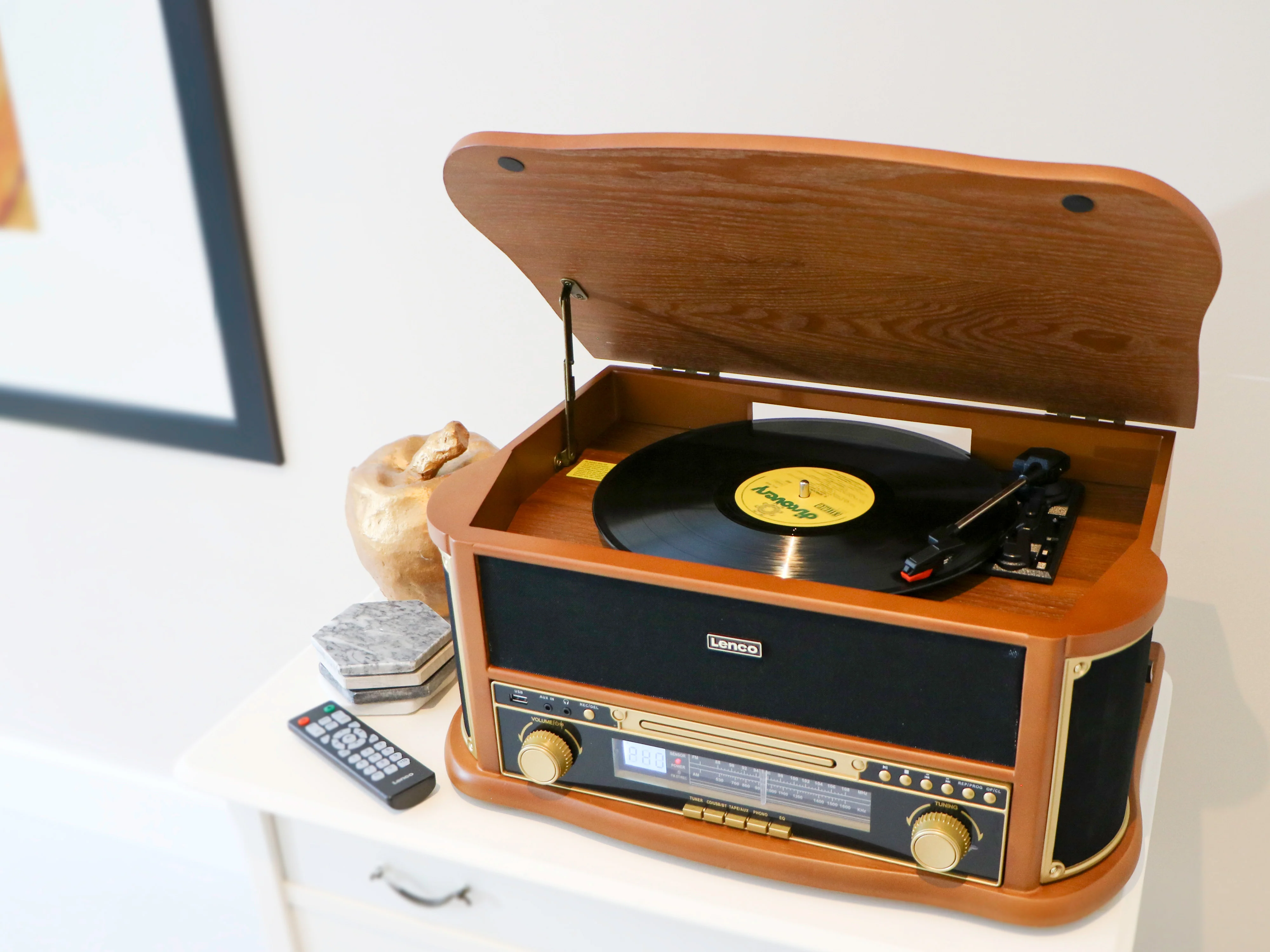 CLASSIC PHONO TCD-2551WD - Houten retro platenspeler met Bluetooth®, AM/FM Radio, USB encoding, CD-speler, Cassettespeler en ingebouwde speakers - Hout - Image 16