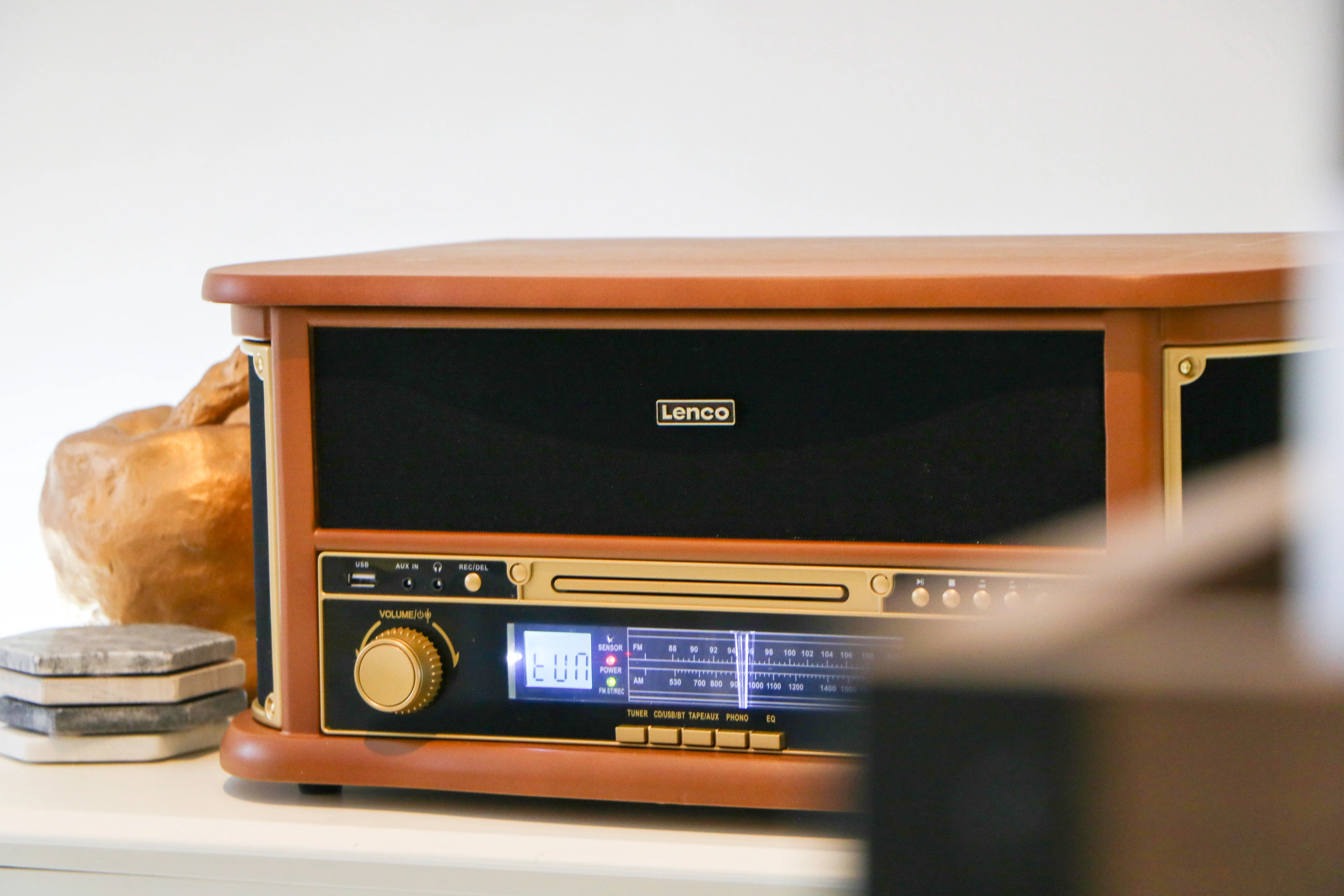 CLASSIC PHONO TCD-2551WD - Houten retro platenspeler met Bluetooth®, AM/FM Radio, USB encoding, CD-speler, Cassettespeler en ingebouwde speakers - Hout - Image 20