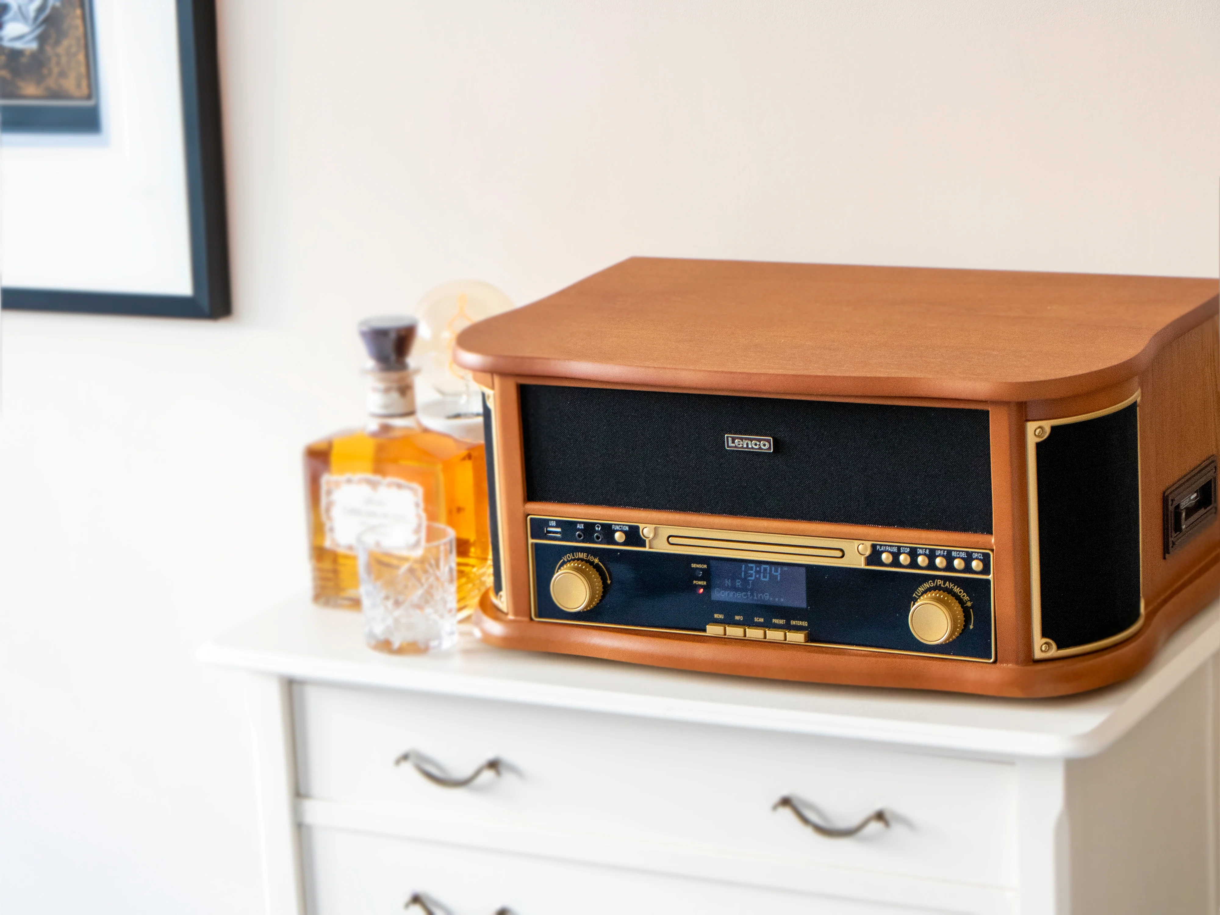 CLASSIC PHONO TCD-2571WD - Houten retro platenspeler met Bluetooth®, DAB+/FM Radio, USB encoding, CD-speler, Cassettespeler en ingebouwde speakers - Hout - Image 12