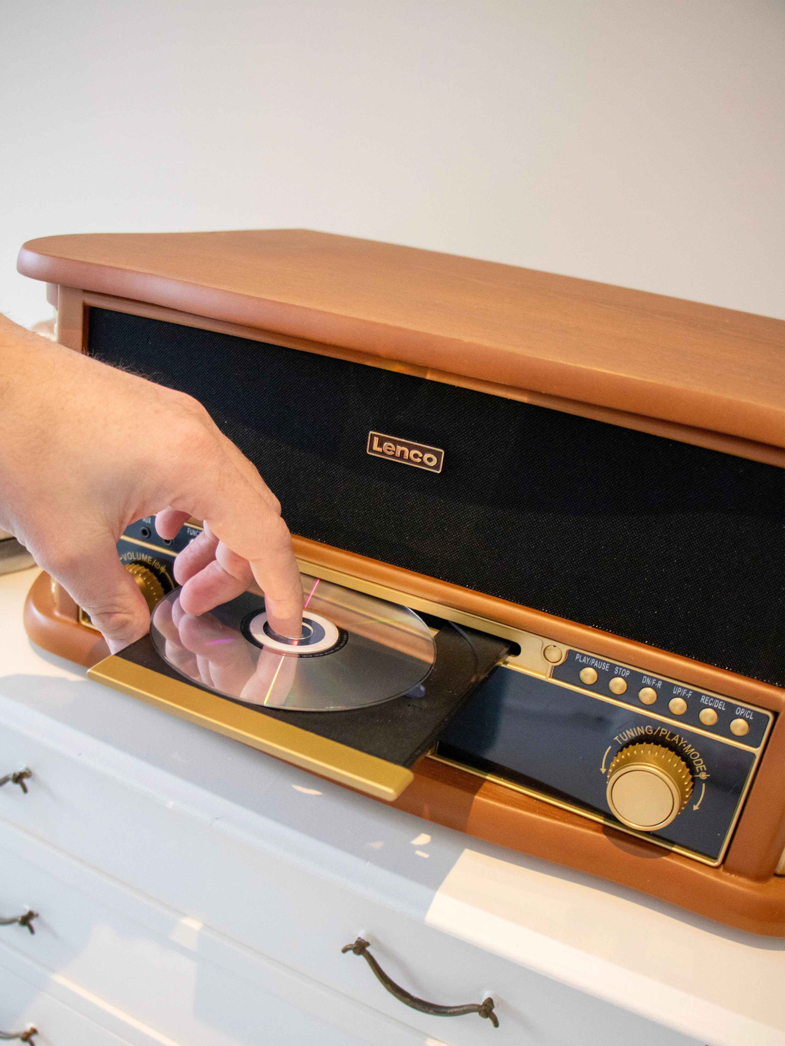 CLASSIC PHONO TCD-2571WD - Houten retro platenspeler met Bluetooth®, DAB+/FM Radio, USB encoding, CD-speler, Cassettespeler en ingebouwde speakers - Hout - Image 20