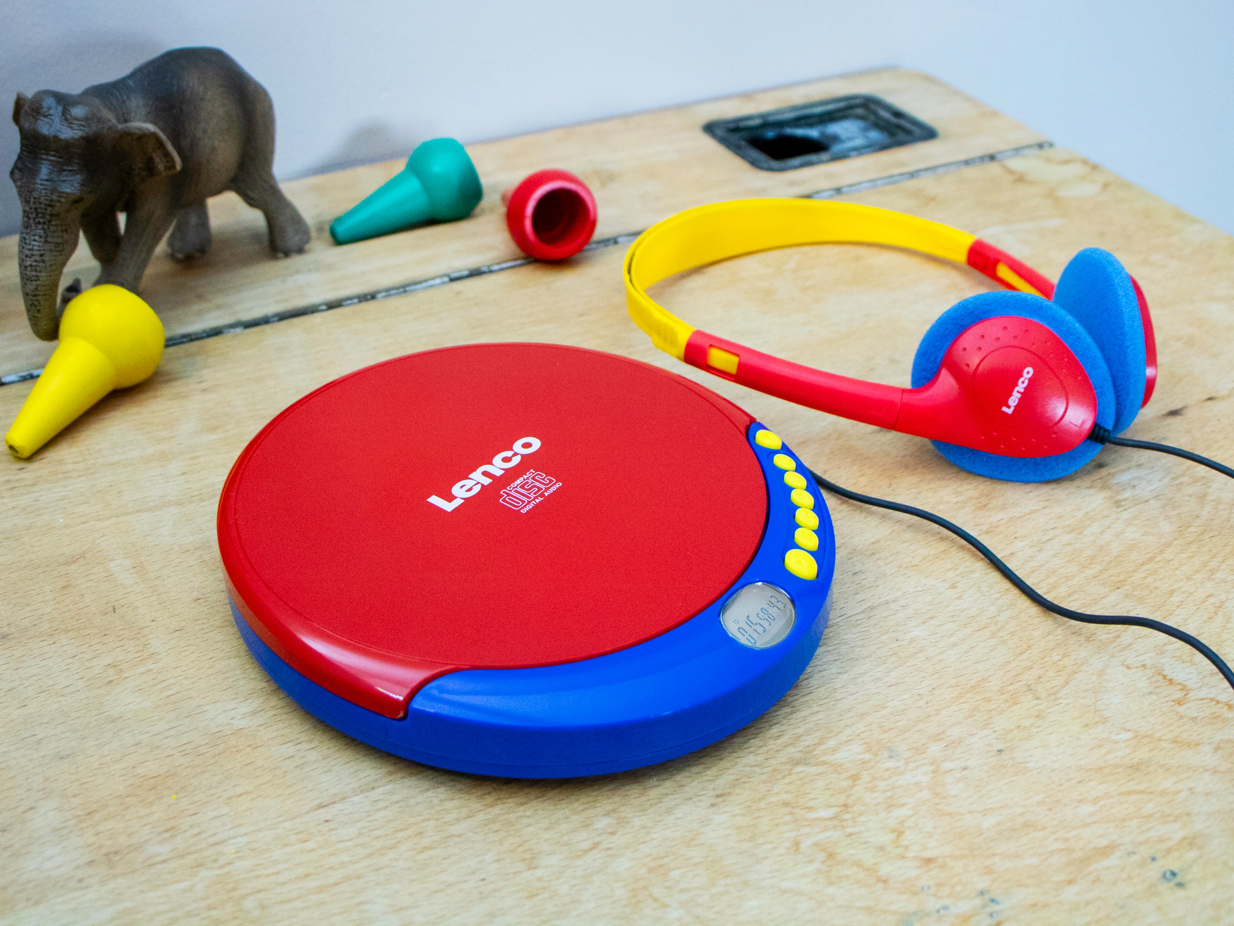 LENCO CD-021KIDS - Draagbare CD speler voor kinderen met hoofdtelefoon, oplaadbare batterijen en ingebouwde geluidsbeperker - Meerkleurig - Image 13