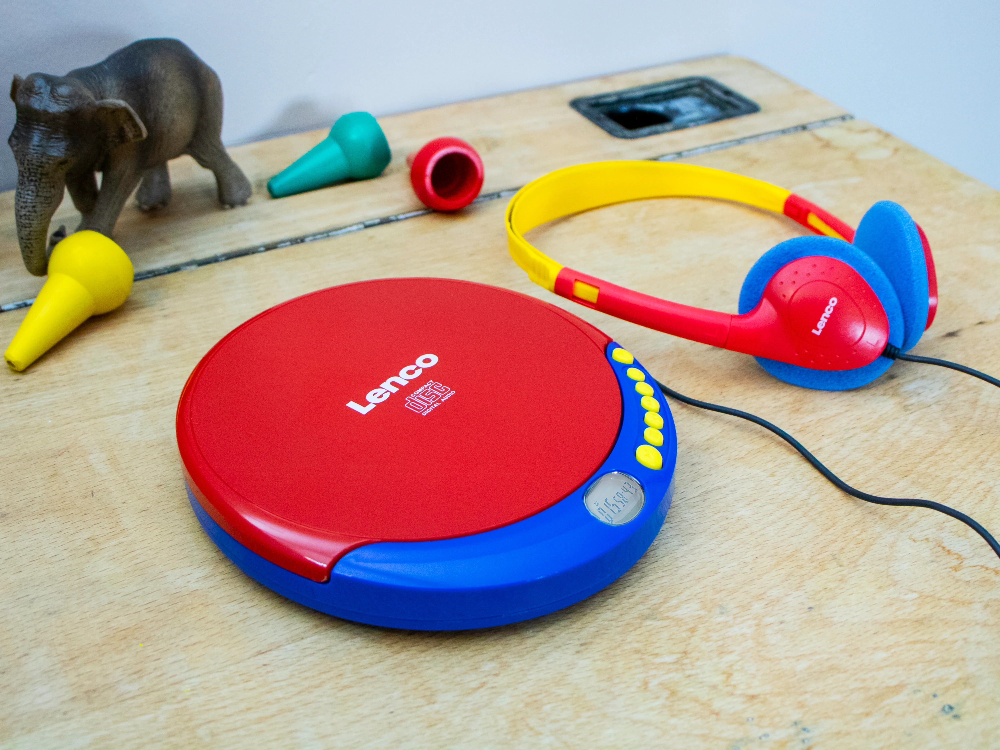 LENCO CD-021KIDS - Draagbare CD speler voor kinderen met hoofdtelefoon, oplaadbare batterijen en ingebouwde geluidsbeperker - Meerkleurig - Image 9