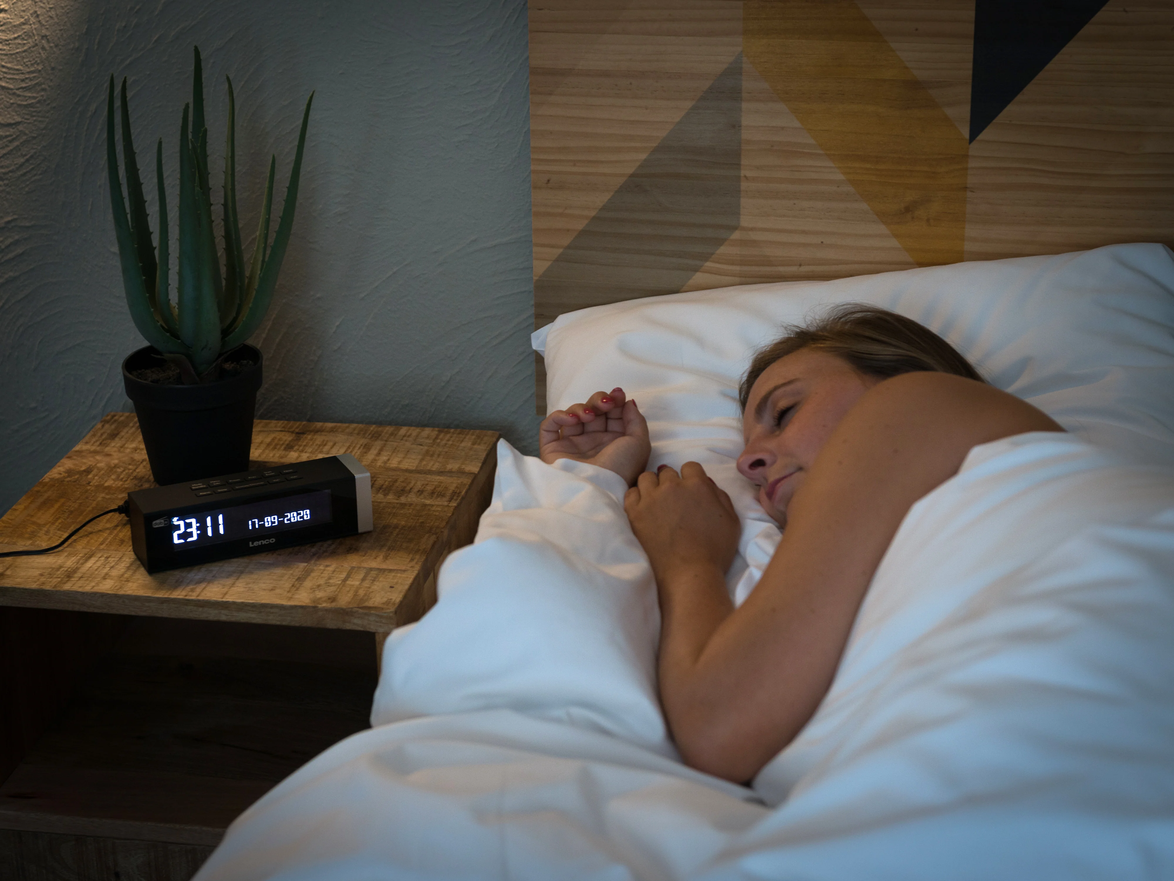 LENCO CR-630BK - Stereo DAB+/FM Wekkerradio met USB aansluiting en AUX-ingang - Zwart - Image 13