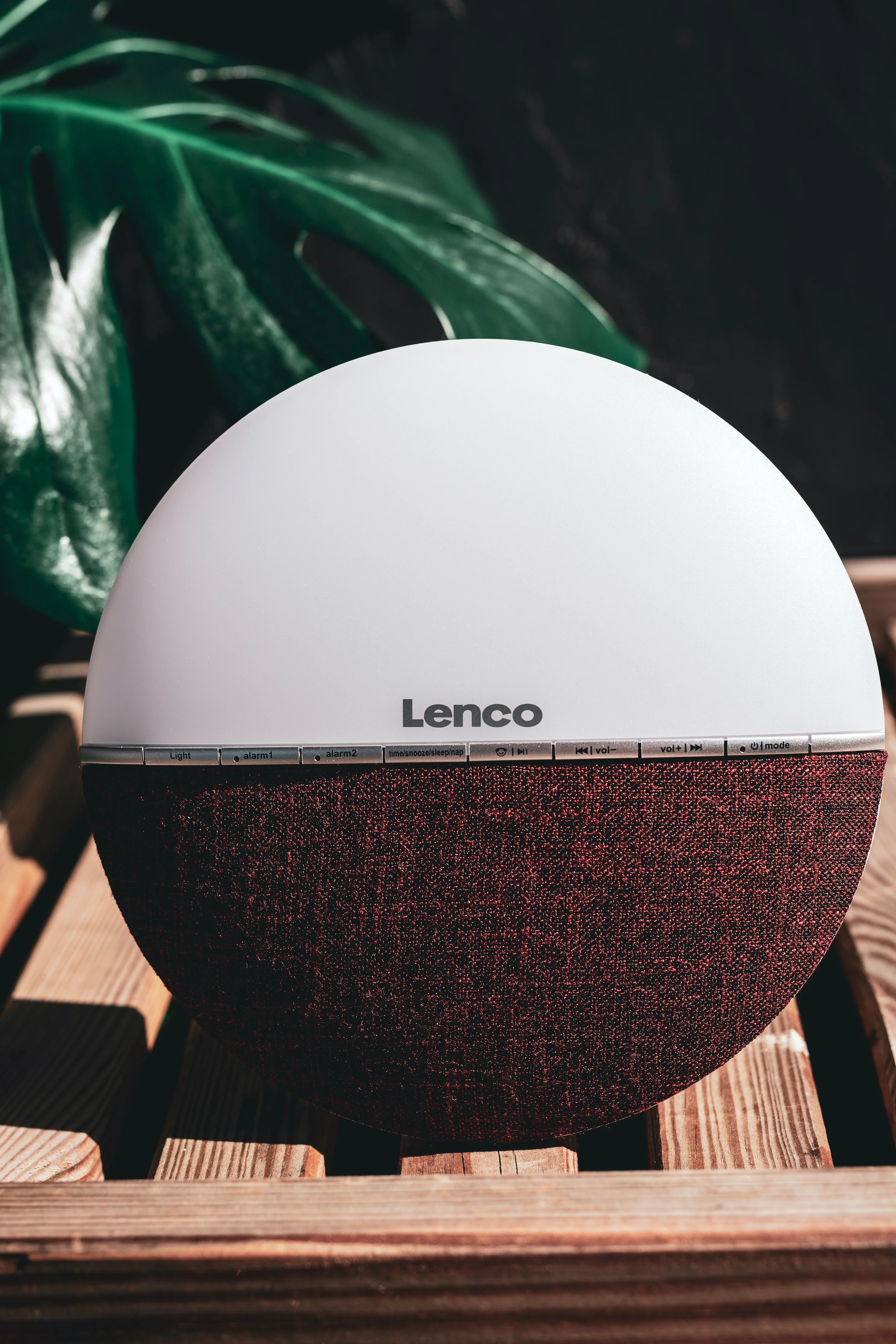 LENCO CRW-4BY - FM Wekkerradio - Wake up light met Bluetooth® - Rood - Image 13
