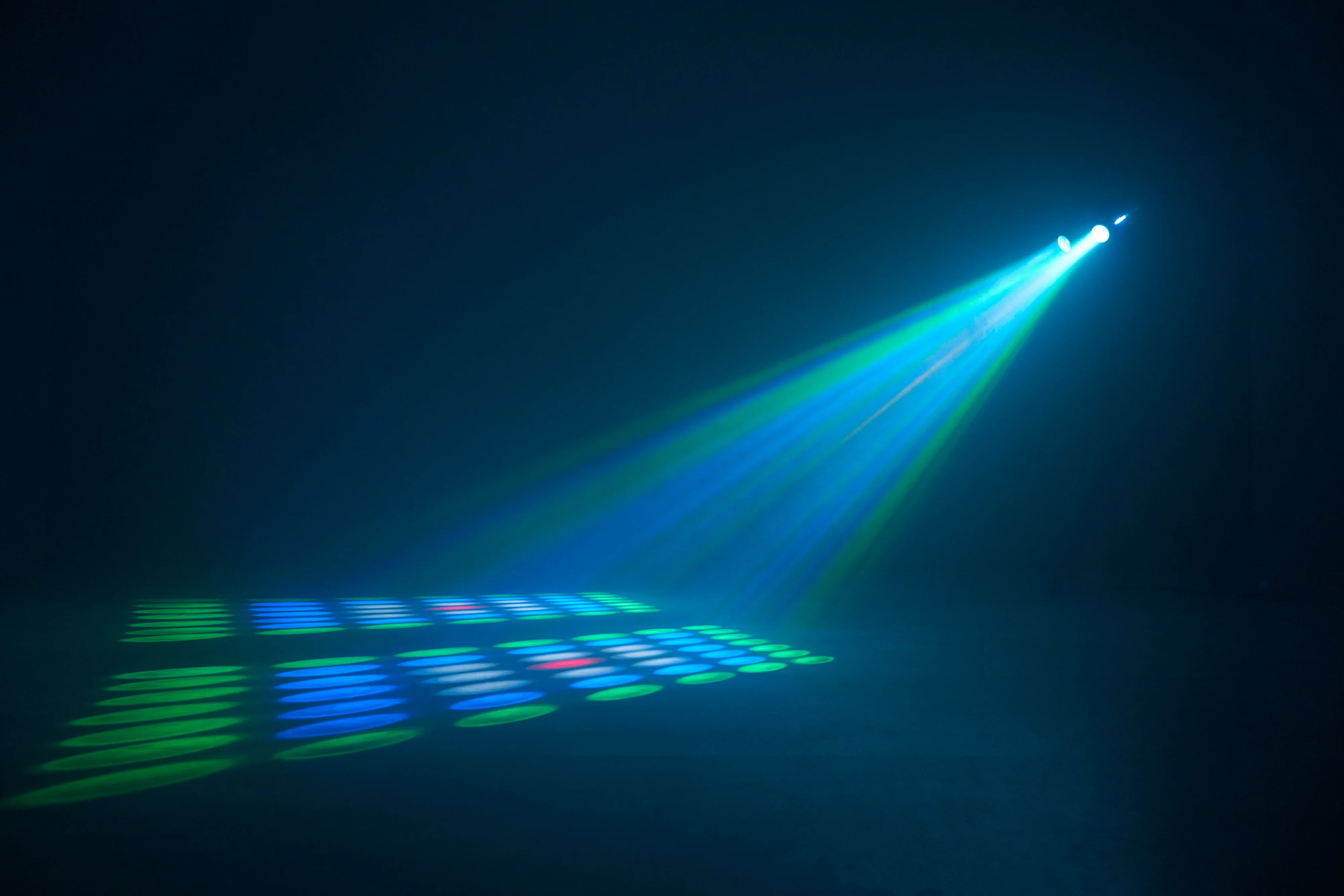 LENCO LFM-110BK - Dual Matrix feestverlichting en rookmachine - Image 16