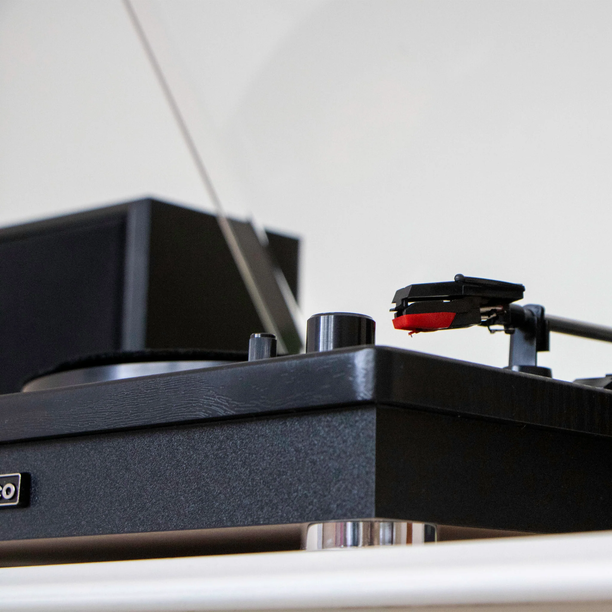 LENCO LS-100BK - Platenspeler met Bluetooth® ontvangst en twee externe speakers - Zwart - Image 14