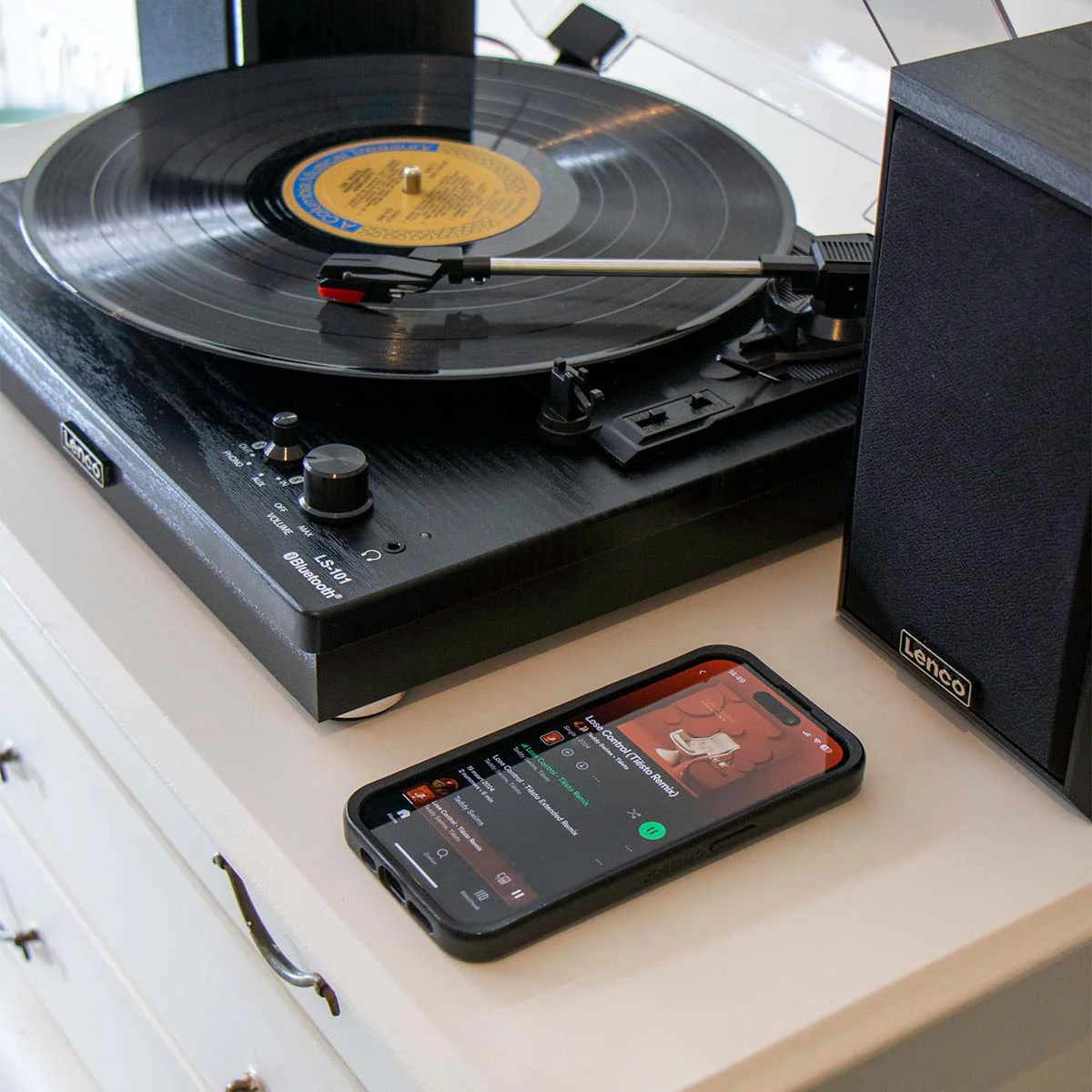 LENCO - LS-101BK - Houten platenspeler met Bluetooth®, 2 externe speakers - Image 17