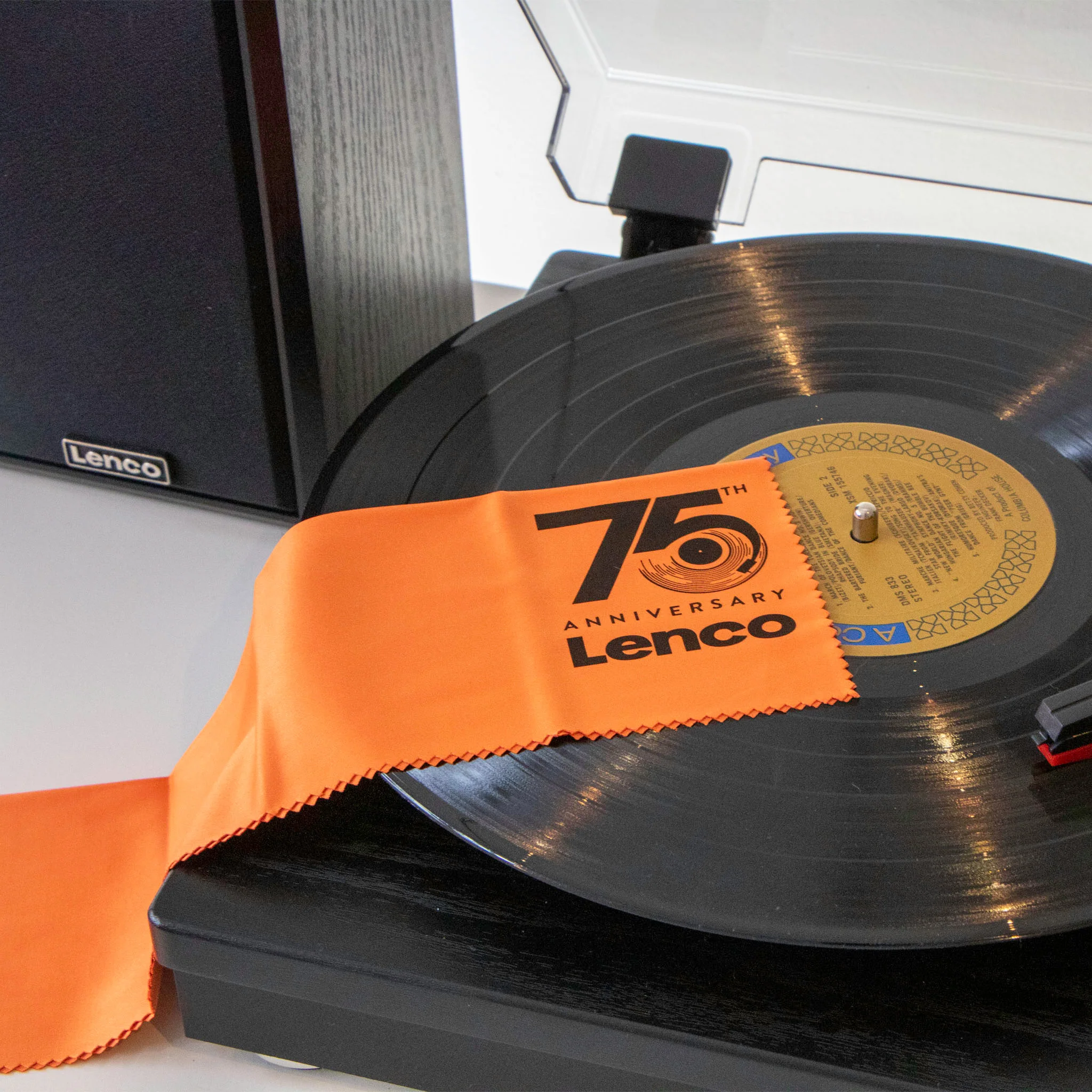 LENCO - LS-101BK - Houten platenspeler met Bluetooth®, 2 externe speakers - Image 32