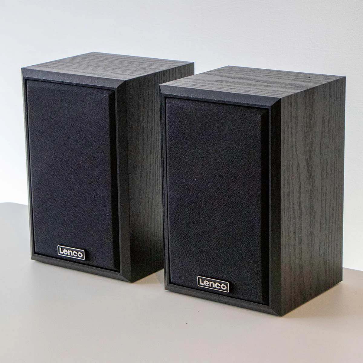 LENCO - LS-101BK - Houten platenspeler met Bluetooth®, 2 externe speakers - Image 5