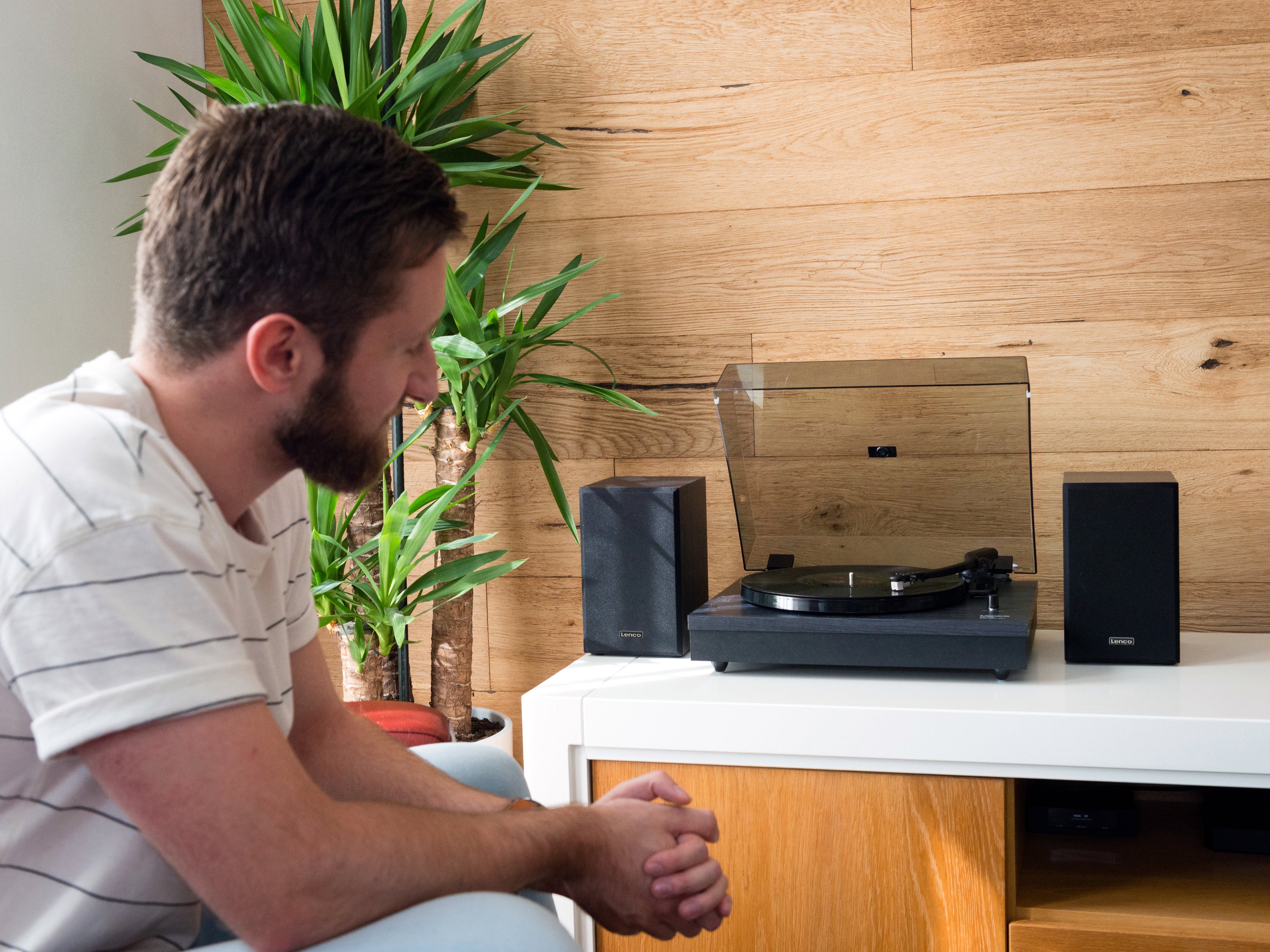LENCO LS-300BK - Platenspeler met Bluetooth® en twee externe speakers - Zwart - Image 13