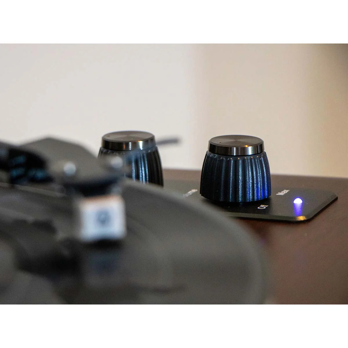 LENCO LS-470WA - Platenspeler met ingebouwde speakers en Bluetooth® - Walnoot - Image 23