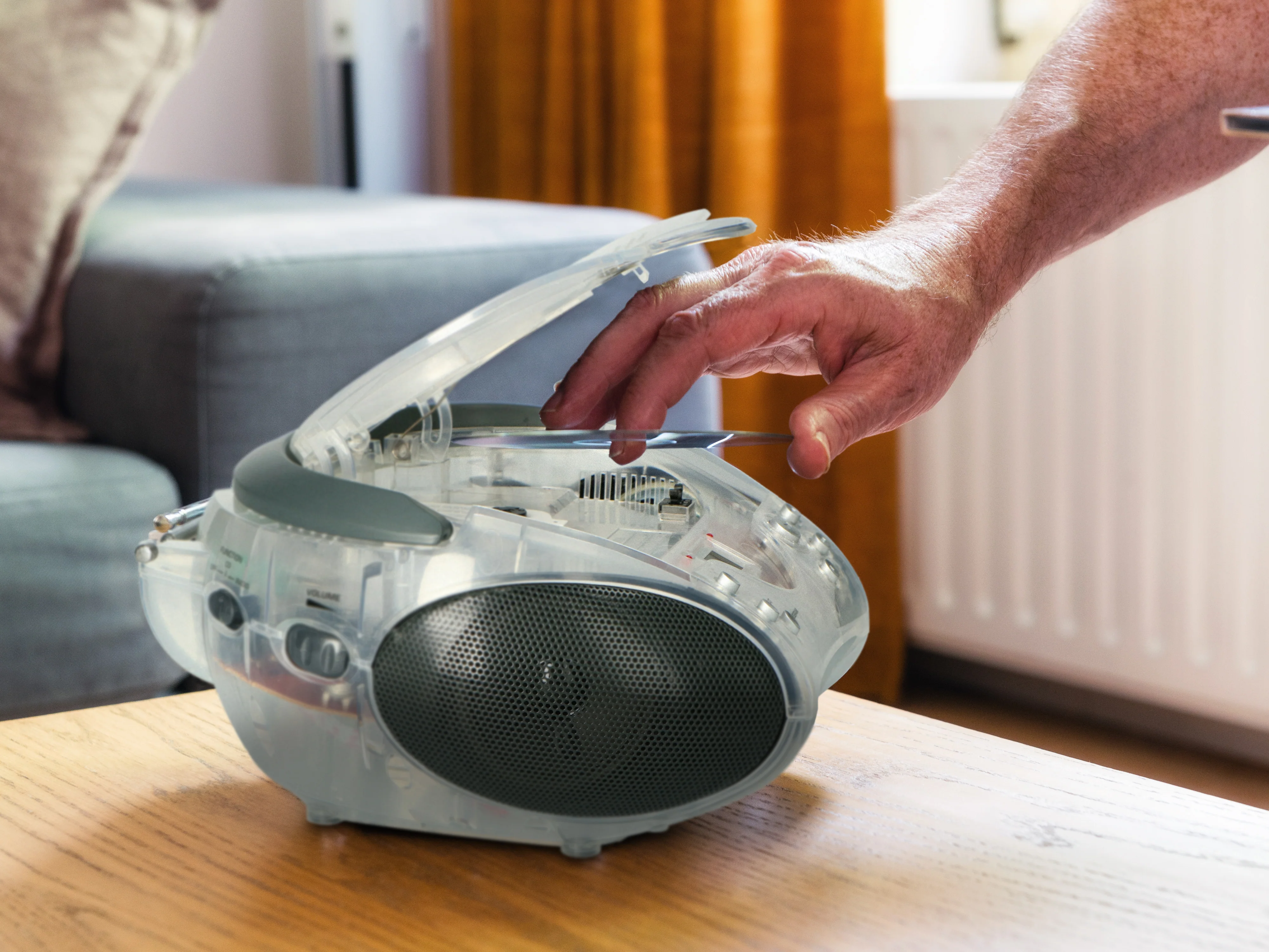 LENCO SCD-24TR - Draagbare stereo FM radio met CD-speler - Transparant - Image 10