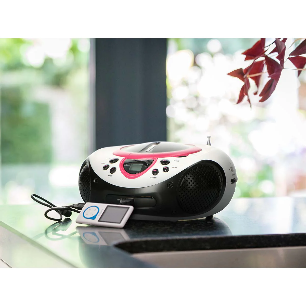 LENCO SCD-38 USB Pink - Draagbare FM Radio CD en USB speler - Roze - Image 6
