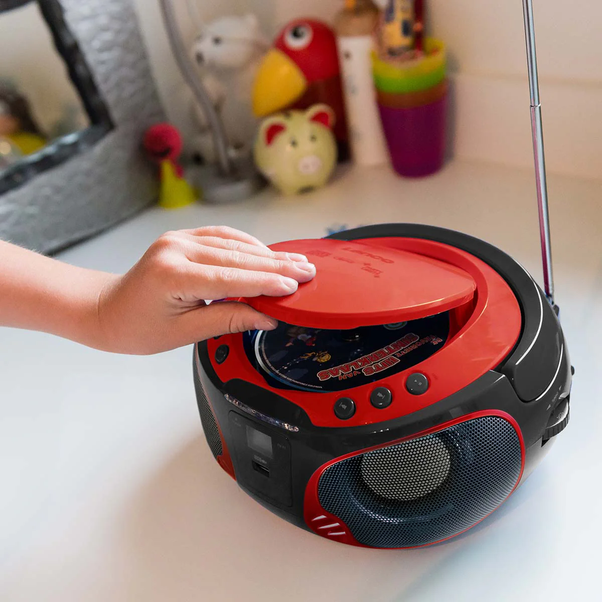 LENCO SCD-550RD - Draagbare FM Radio CD/MP3/USB/Bluetooth®-speler met LED verlichting - Rood - Image 6