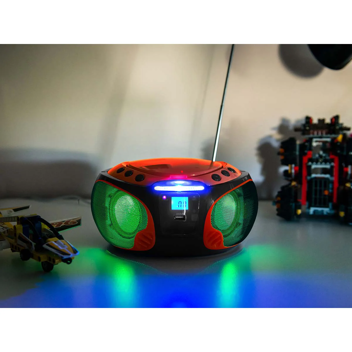 LENCO SCD-550RD - Draagbare FM Radio CD/MP3/USB/Bluetooth®-speler met LED verlichting - Rood - Image 9