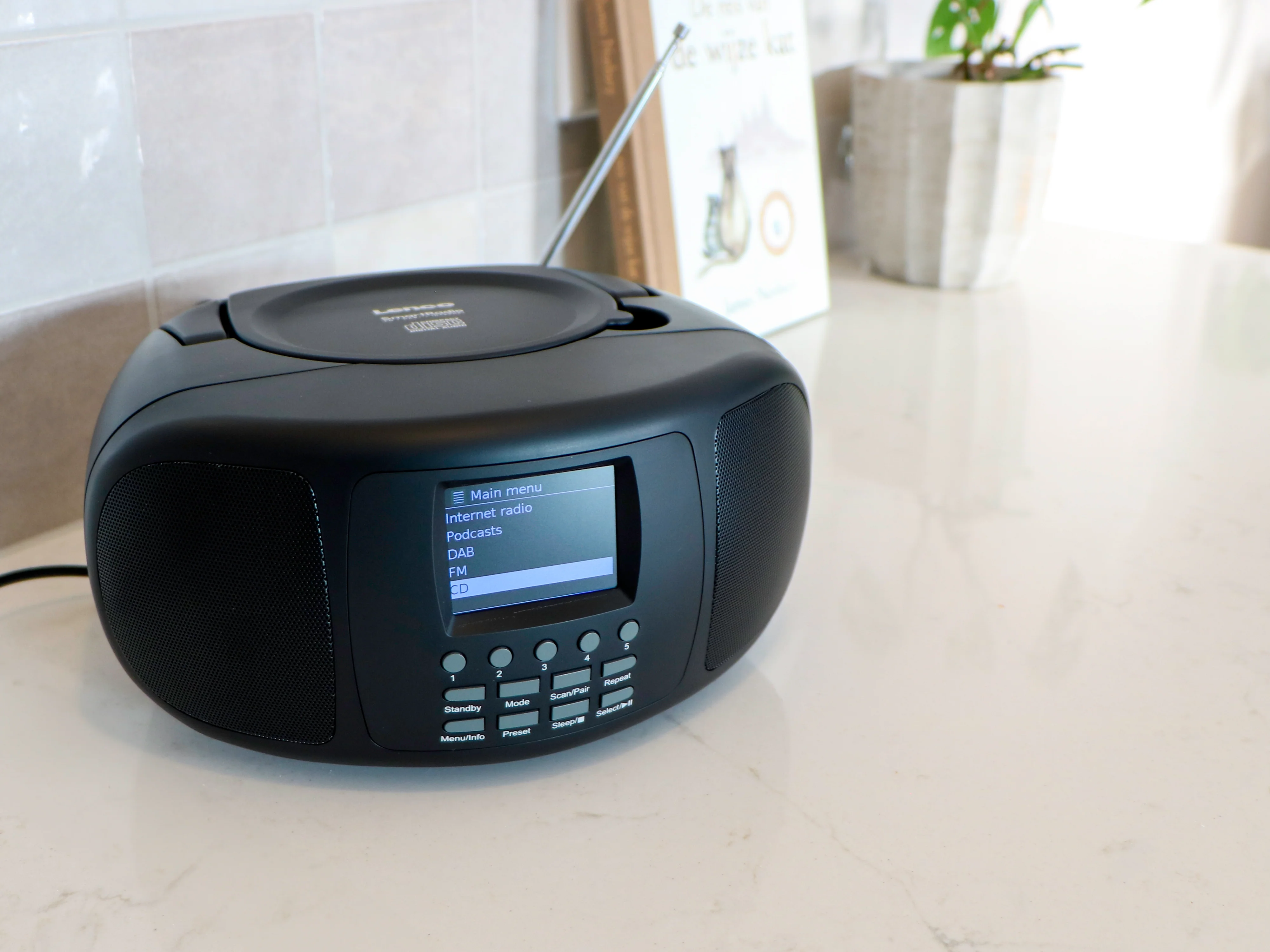LENCO SCD-6000BK - Draagbare internet radio met DAB+/FM, Bluetooth®, CD-speler en groot LCD kleurendisplay - Zwart - Image 20